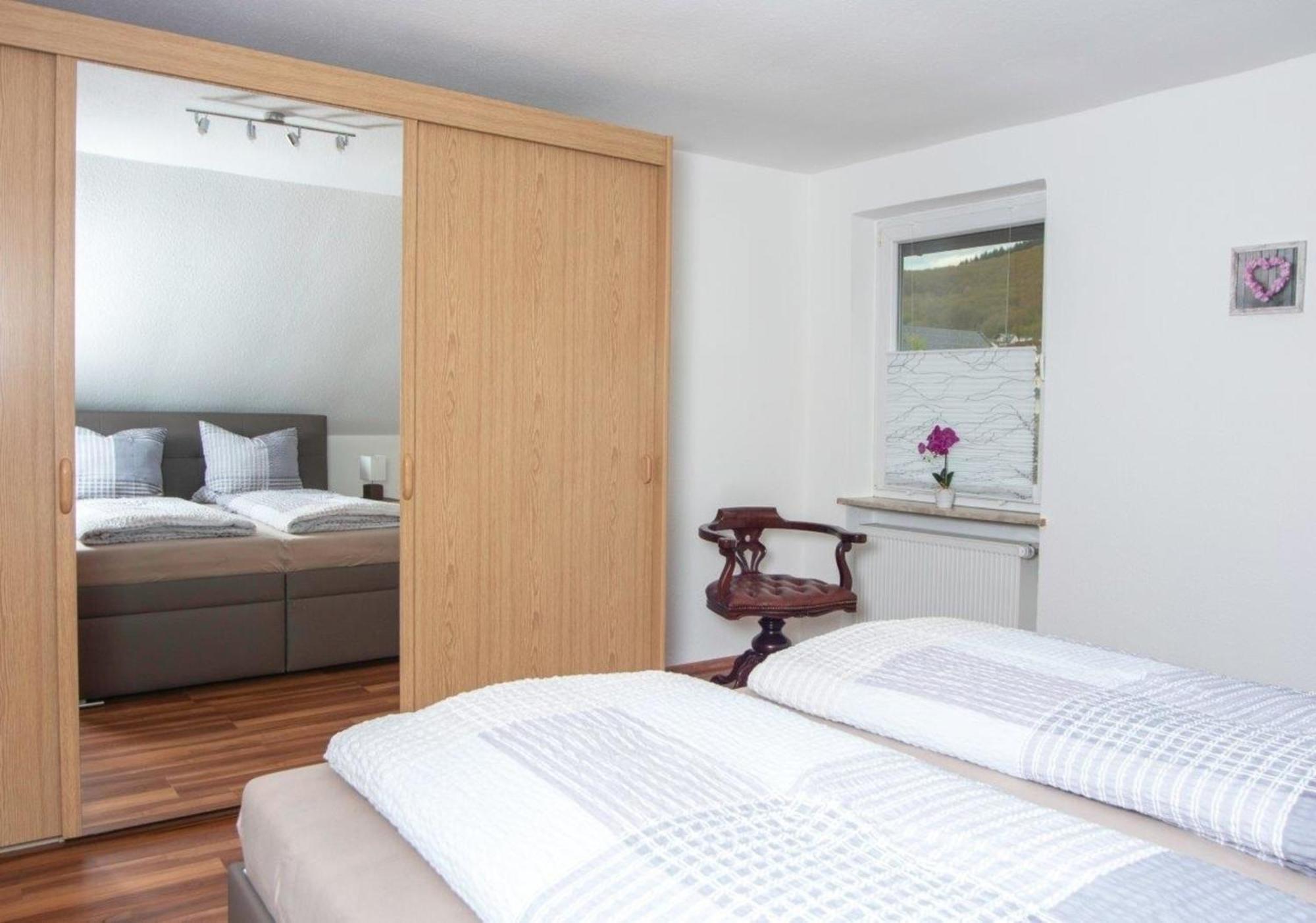 Ferienwohnung Grauschiefer Irsch Dış mekan fotoğraf